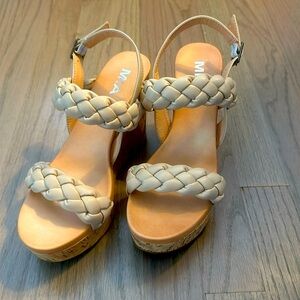 MIA Afia Nude Heeled Sandals Size 8 New without Tags NWOT